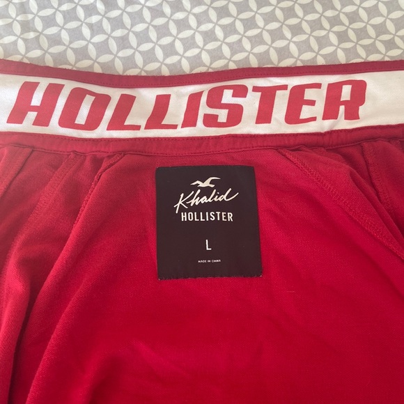 Hollister x Khalid Sweater - Picture 3 of 4